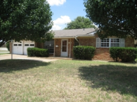6601 Yolanda Dr, Fort Worth, TX 76112 