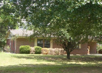 505 Central Ave, Wake Village, TX 75501 