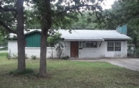 716 Clover Park Dr, Arlington, TX 76013 