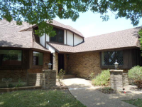 1202 S Lakeshore Dr, Rockwall, TX 75087 