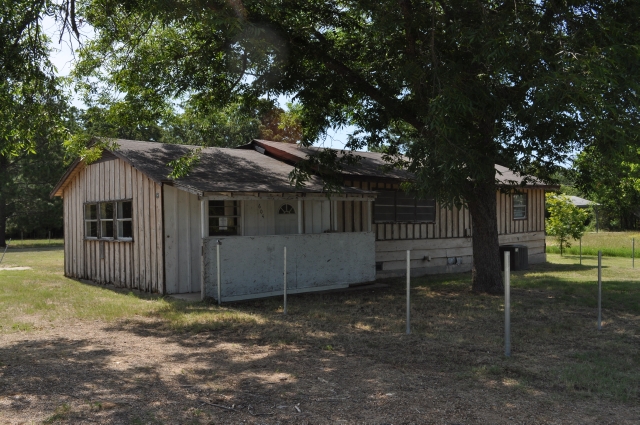 604 Luzon St, Kemp, TX 75143 