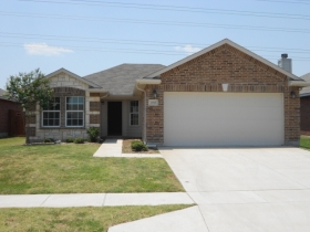12821 Pricklybranch Dr, Fort Worth, TX 76244 