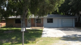 1011 S Kansas St, La Porte, TX 77571 