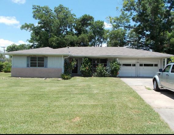 3218 Avenue A, Nederland, TX 77627 