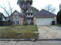 15618 Wildwood Lake, Houston, TX 77083 