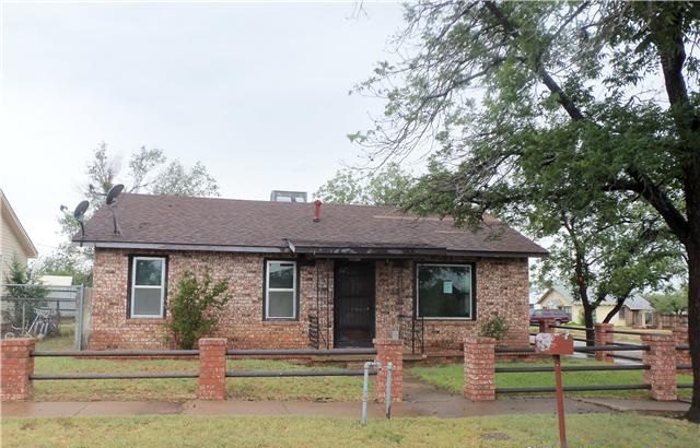 2801 Avenue X, Snyder, TX 79549 
