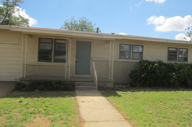 3606 Irving Ave, Snyder, TX 79549 