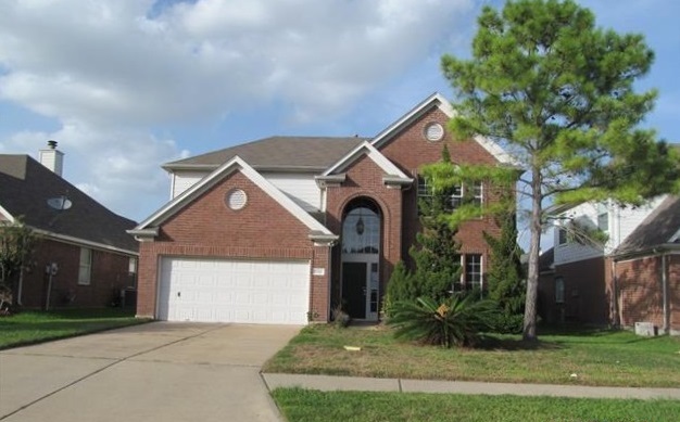 10122 Willow Crossing Dr, Houston, TX 77064 