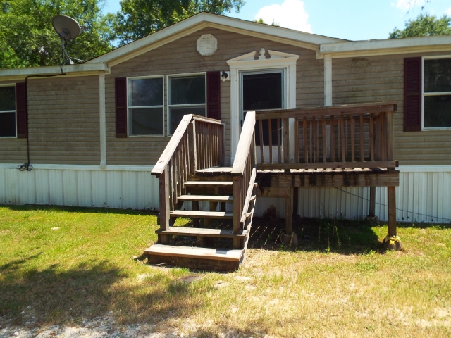 2999 Woodland Ridge Dr, Orange, TX 77632 