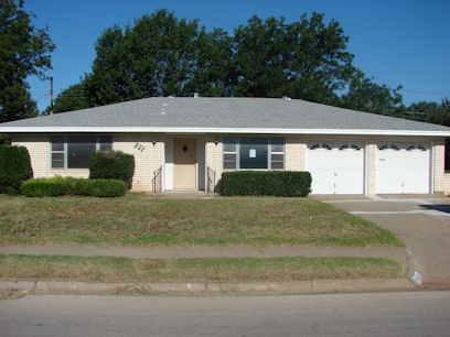 902 S Preston Rd, Burkburnett, TX 76354 