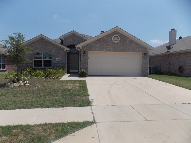 6504 Fitzgerald St, Fort Worth, TX 76179 