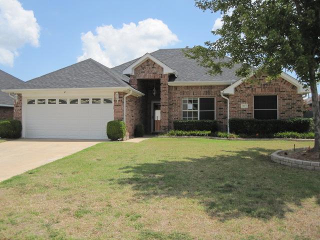 1913 Pebblebrook Ln, Sherman, TX 75092 