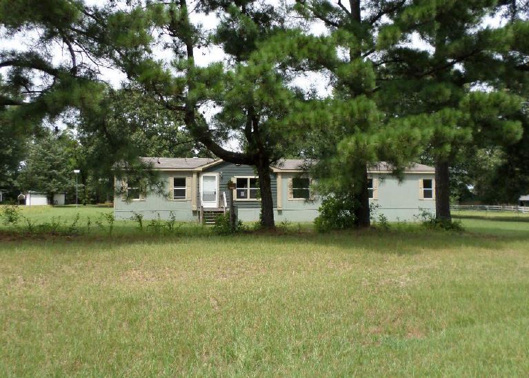 600 Red Oak Rd, Maud, TX 75567 