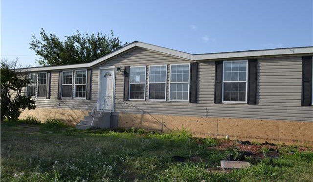 461 Gresham Rd, Burkburnett, TX 76354 