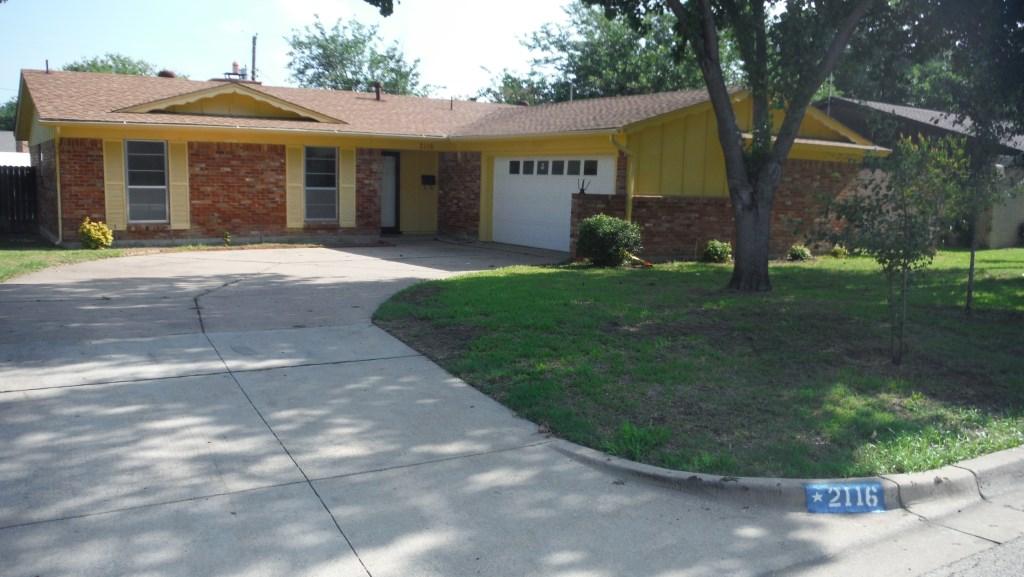 2116 Arthur Drive, Edgecliff Village, TX 76134 