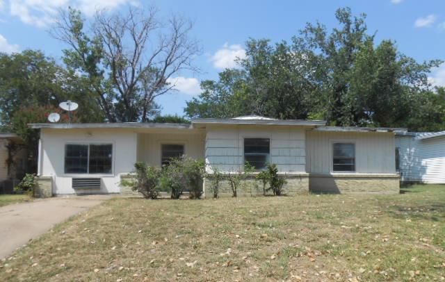 609 Biggs Ter, Arlington, TX 76010 
