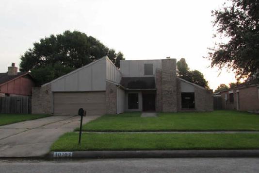 10707 Sageberry Dr, Houston, TX 77089 