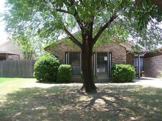 417 Liberty Place, Grand Prairie, TX 75052 