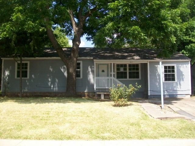 821 N.E 20th Street, Grand Prairie, TX 75050 