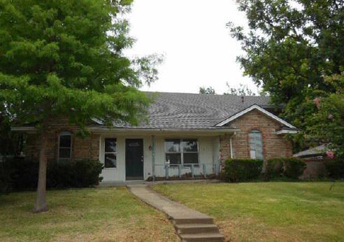 5910 Fawn Valley Ln, Rowlett, TX 75089 