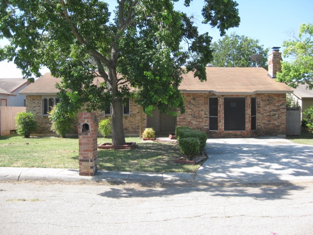 9558 Valley Dale St, San Antonio, TX 78250 