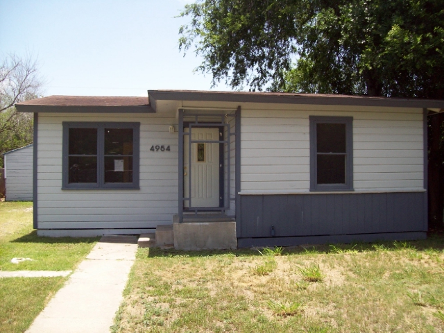 4954 Urban St, Corpus Christi, TX 78415 