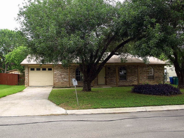 7601 Sage Oak St, Live Oak, TX 78233 