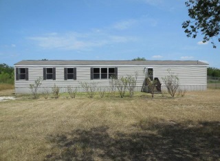 19424 Leal St, San Antonio, TX 78221 