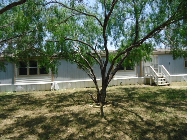 5572 Fm 2579, Floresville, TX 78114 