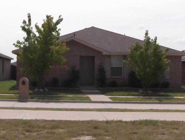 1940 Indian Lilac Drive, Lancaster, TX 75146 