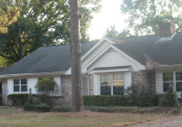 2627 Pine Village Dr, Houston, TX 77080 