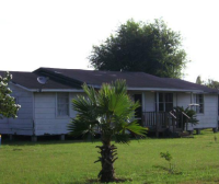 9910 Oak Dr, Edcouch, TX 78538 