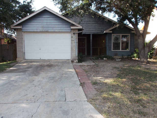 6225 Candleview Ct, San Antonio, TX 78244 