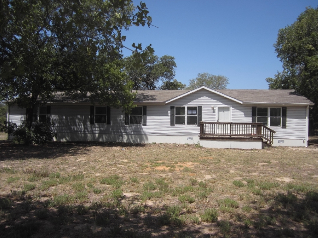 3345 Eichman Rd, Poteet, TX 78065 