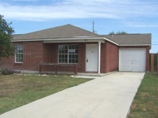 135 Lebanon St, San Antonio, TX 78223 