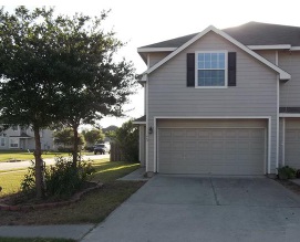 443 Folk Crest Ln, Dickinson, TX 77539 