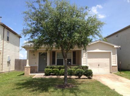 3423 Becker Glen St, Fresno, TX 77545 