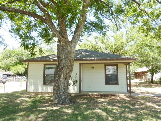 530 West Wilson Str, Cleburne, TX 76033 
