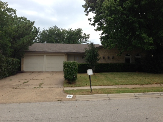 411 Cavendish Dr, Arlington, TX 76014 