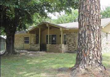 413 Glenhaven Drive, Azle, TX 76020 