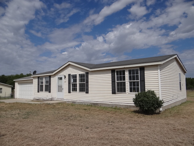 352 NW County Road 180, Ennis, TX 75119 