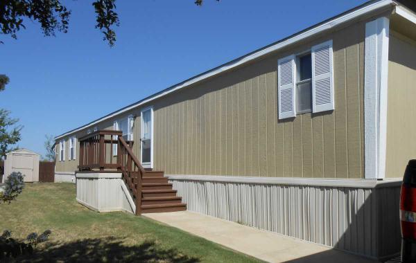 11043 Peninsula Lane, Fort Worth, TX 76244 