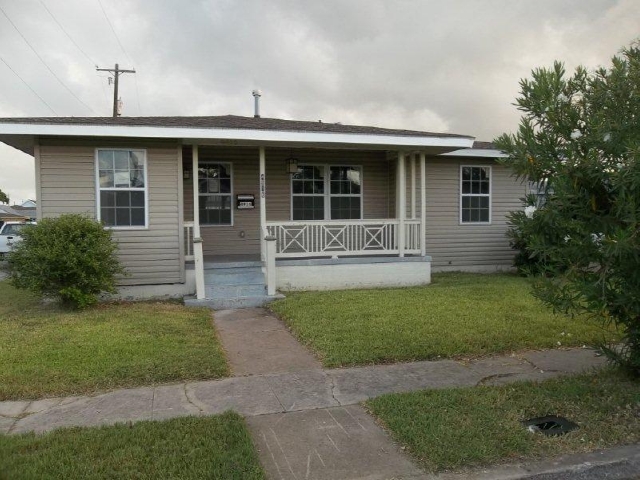 4916 Houston Drive, Galveston, TX 77551 