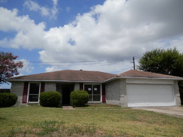 1607 Evesham Dr, Houston, TX 77015 