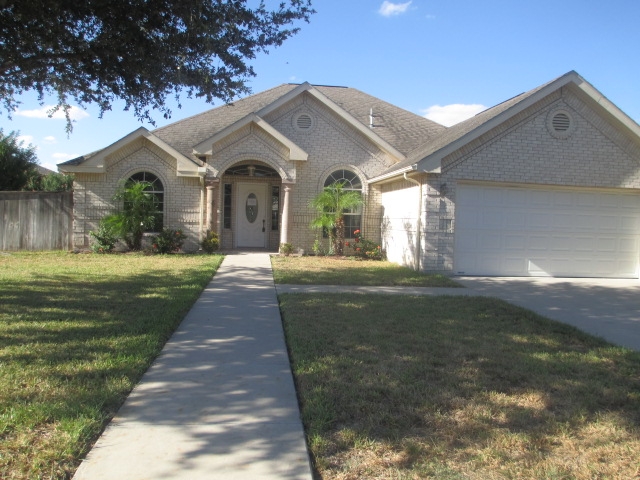 3715 Shadow Woods Street, Edinburg, TX 78541 