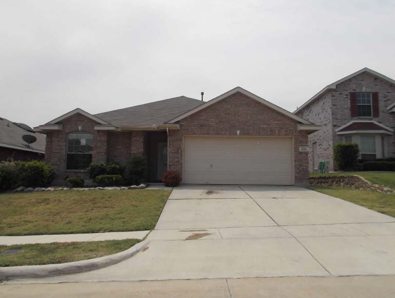 825 Fox Hunt Trail, Fort Worth, TX 76179 