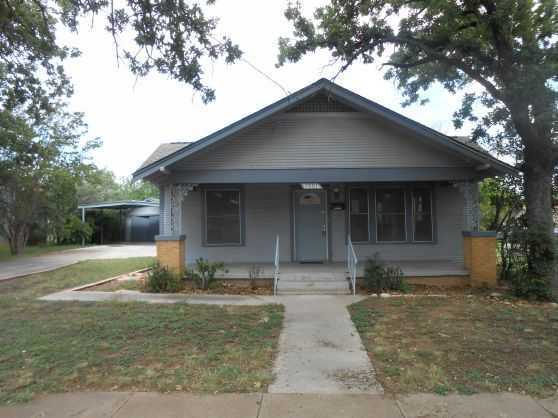 1901 Avenue D, Brownwood, TX 76801 