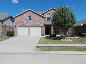 706 Hickory Ln, Fate, TX 75132 