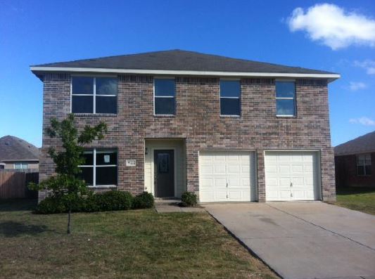 211 Equestrian Dr, Waxahachie, TX 75165 