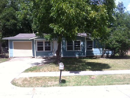 1207 E. Lovers Ln, Arlington, TX 76010 
